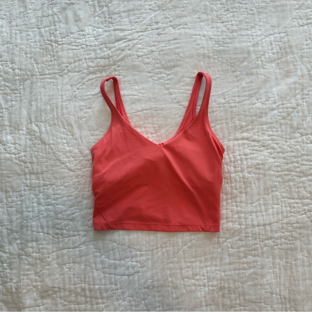 LULULEMON CROPPED TANK